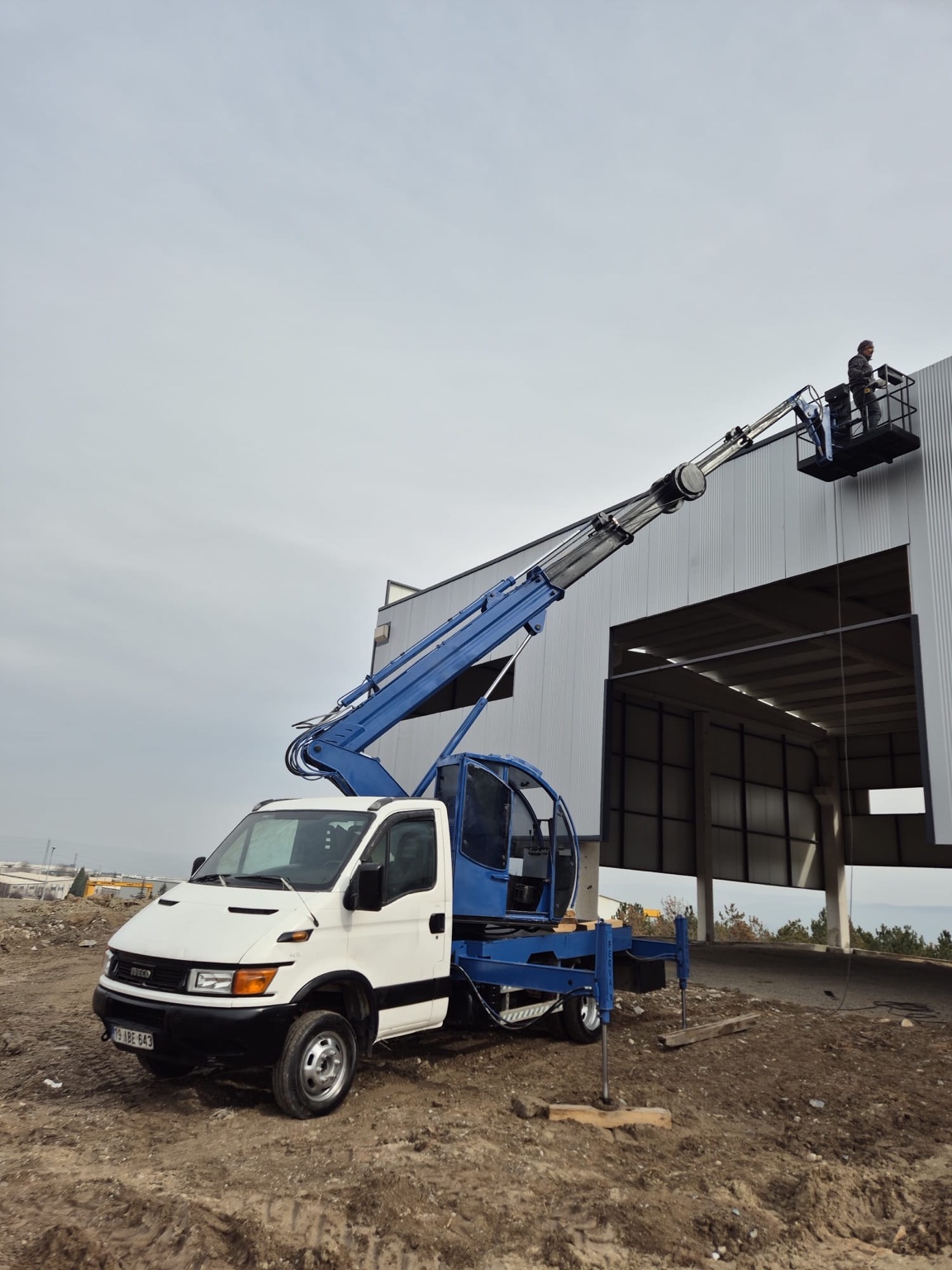 Çorum fabrika içi mobil vinç hizmeti