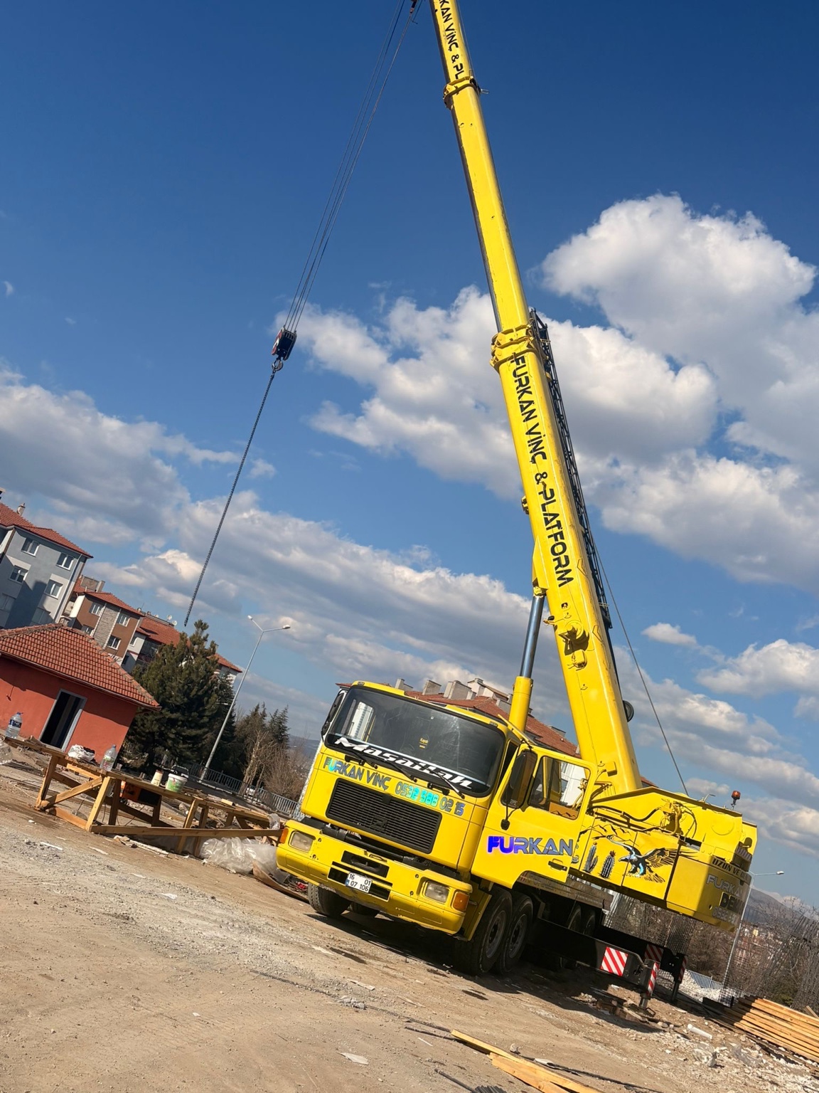 Çorum ray hattı montajı için vinç hizmeti